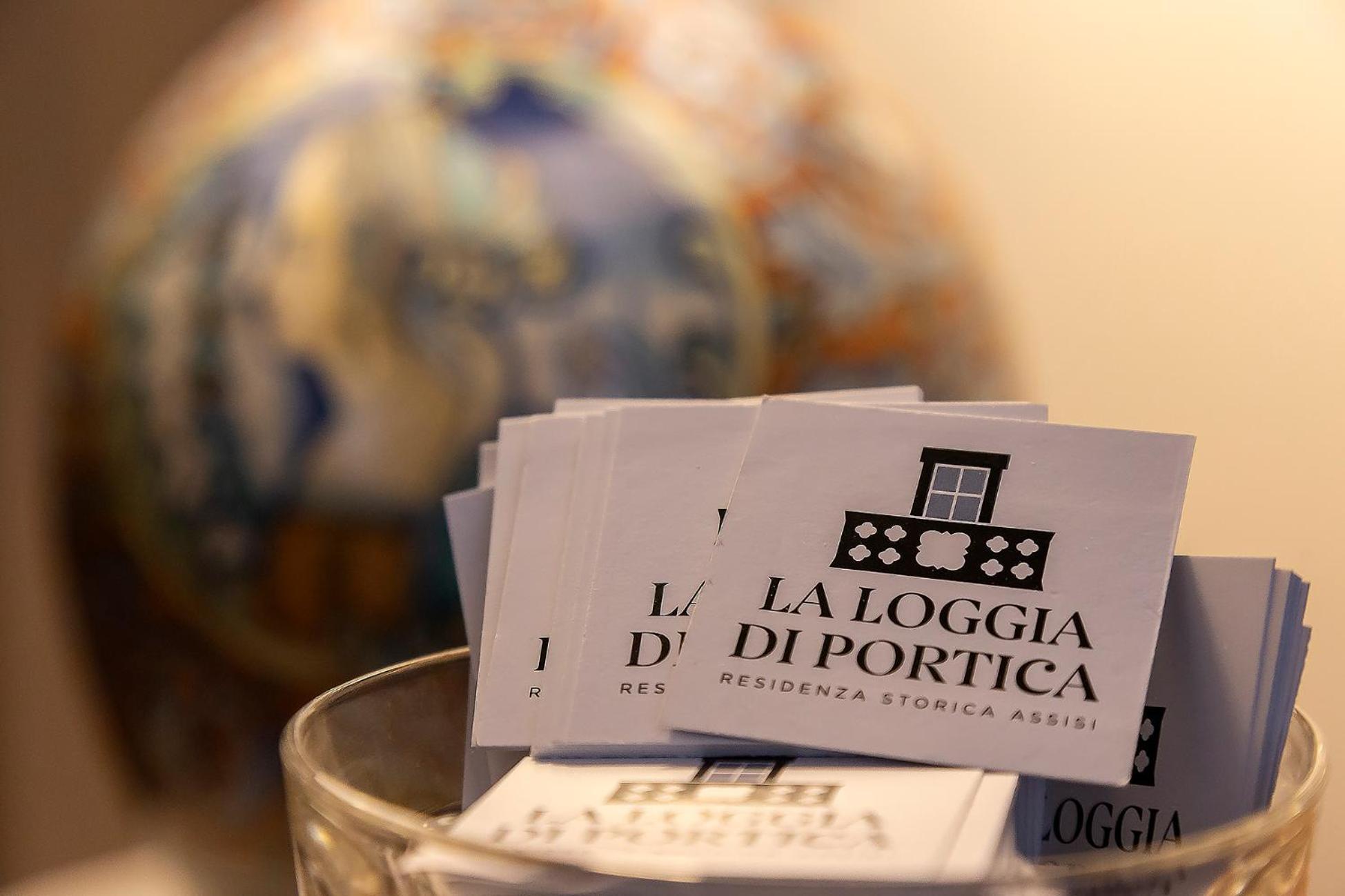 La Loggia Di Portica Residenza Storica Nel Centro Di Assisi Apartment ภายนอก รูปภาพ