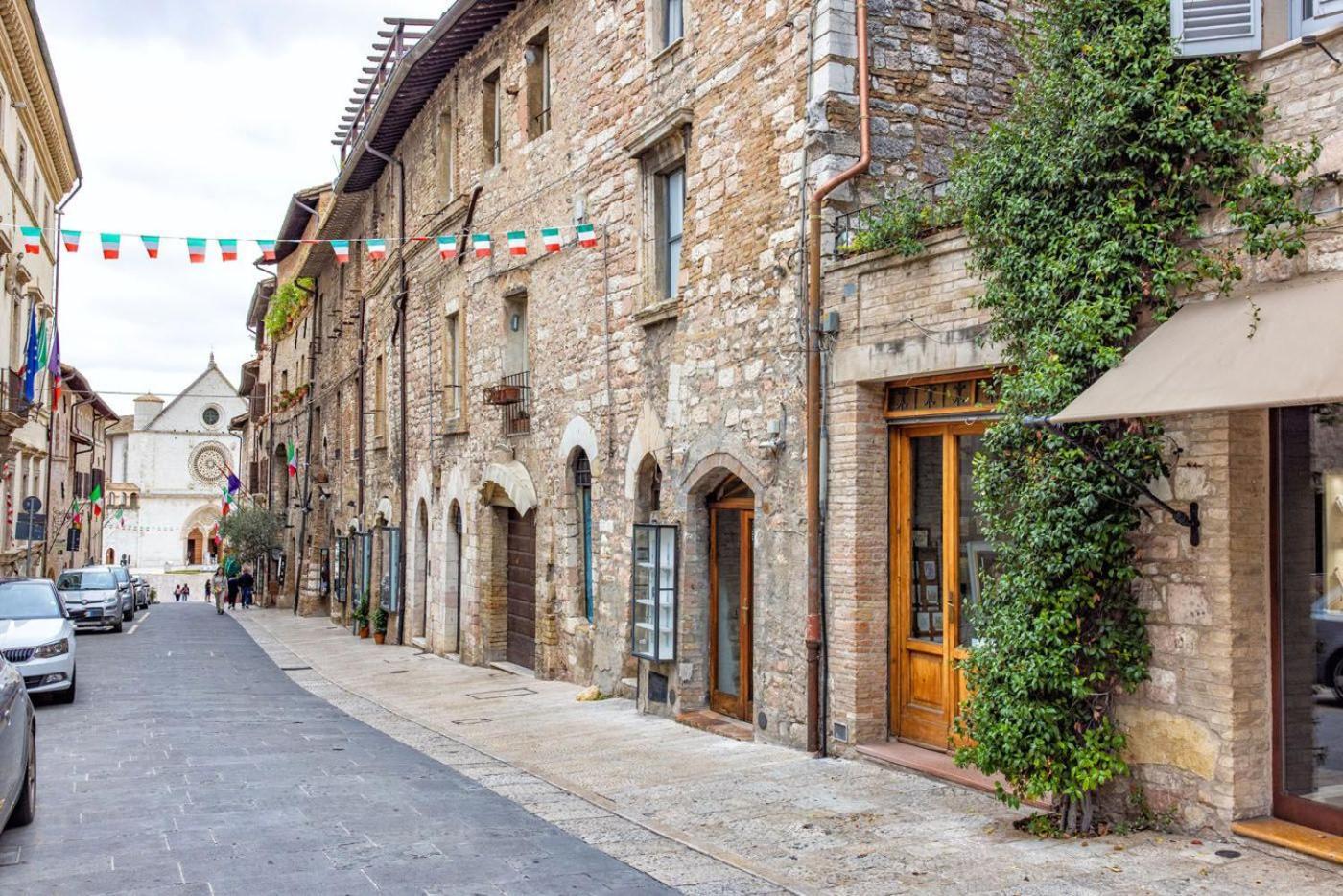 La Loggia Di Portica Residenza Storica Nel Centro Di Assisi Apartment ภายนอก รูปภาพ